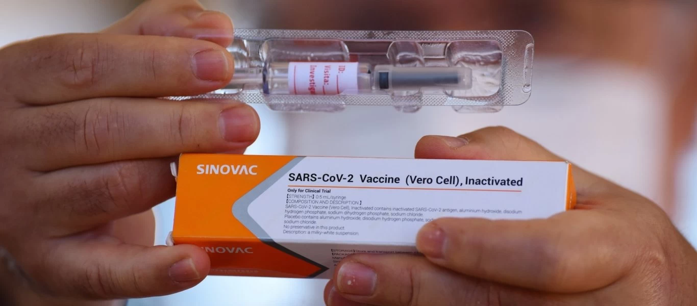 Τουρκία: Ξεκίνησε η χορήγηση εμβολίων της Sinovac σε υγειονομικούς